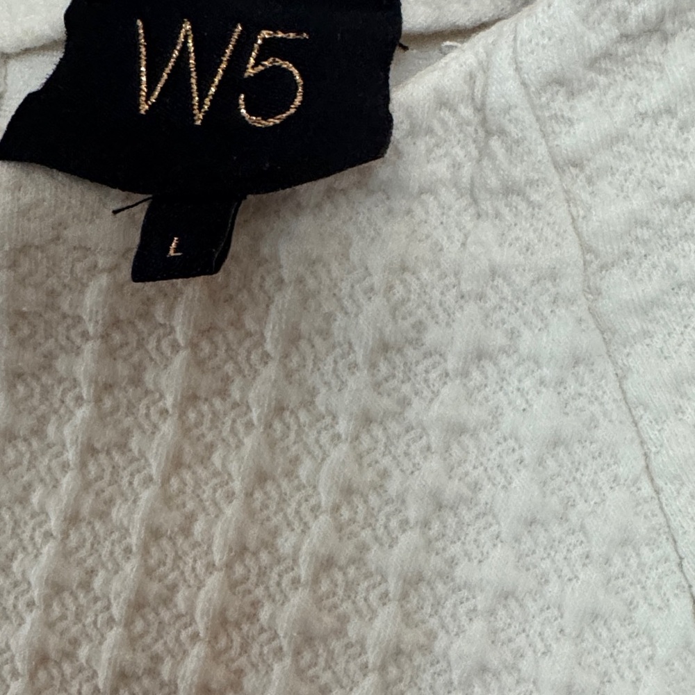 W5 Ivory Textured Boxy Knit Top - Picture 2 of 3